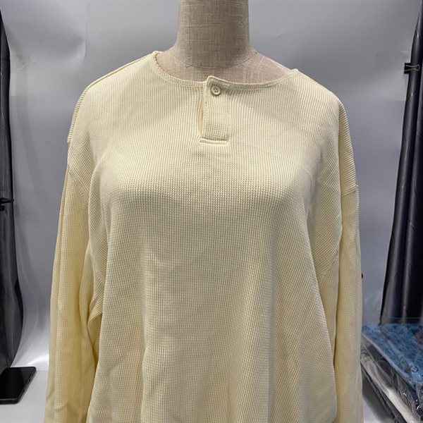 Áo dài tay Essentials 0246 Cream XS KG