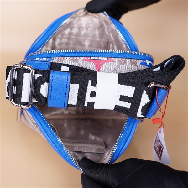 Túi CN Karl Lagerfeld Họa Tiết Viền Xanh KG+