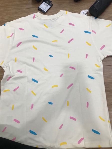 Áo MLB kem chấm màu size L KG+