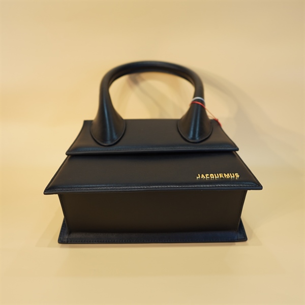 Túi Jacquemus màu đen 24cm KG+