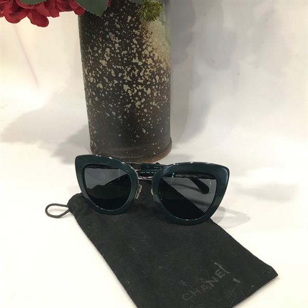 Kính CC xanh rêu KG+