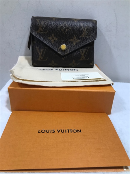 Ví LV gập 3 Lòng Nâu+