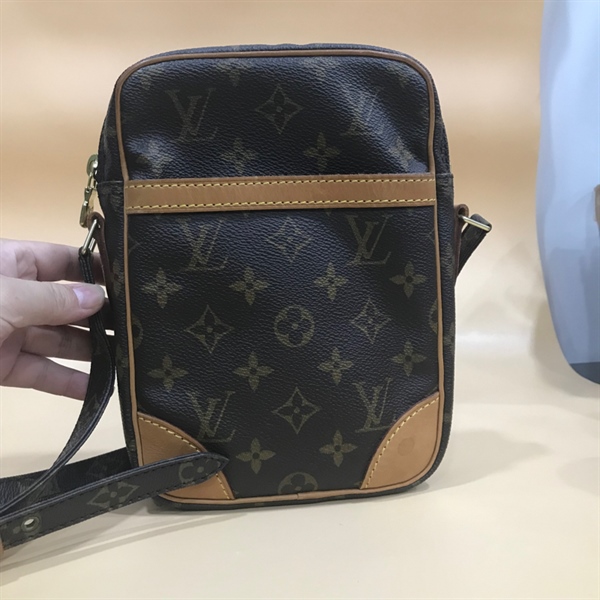 Túi LV đeo chéo