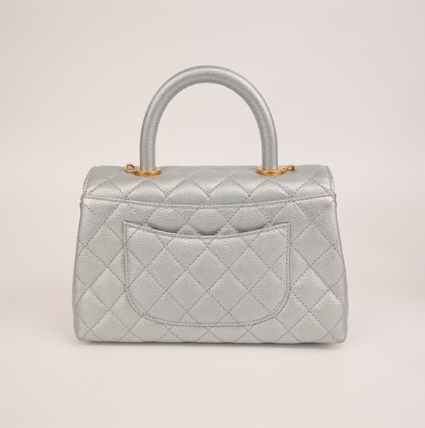 Túi Chanel xách tay màu xanh lam KG+