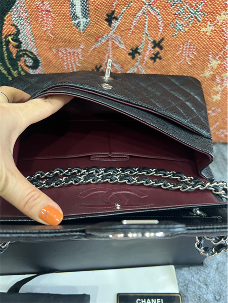 Túi Chanel classic 25 khoá trắng+