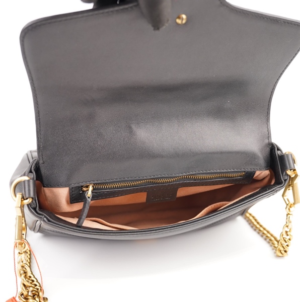Túi Gucci khóa vàng da sần dây đeo xích da ++