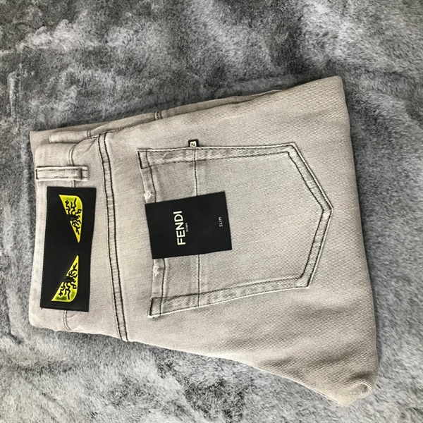 Quần Jean Fendi Bạc Size 28/34 KG+