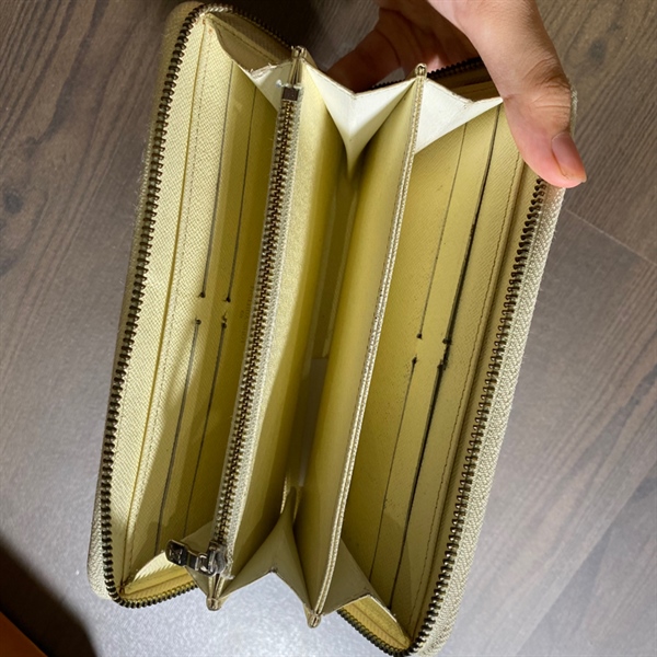 Ví LV kem khoá kéo KG+