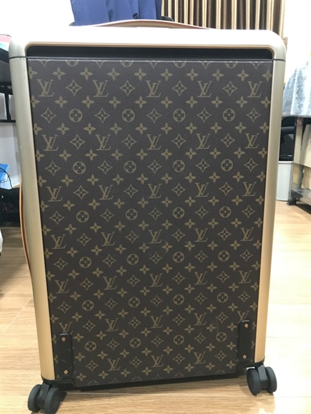 Vali LV lớn(42cm*62cm)