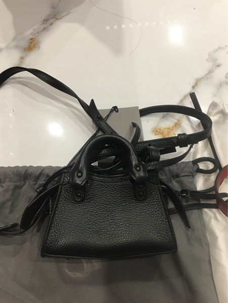 Túi Balenciaga Hourglass