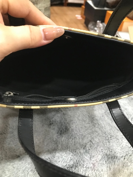 Túi tote BBR sọc vàng+