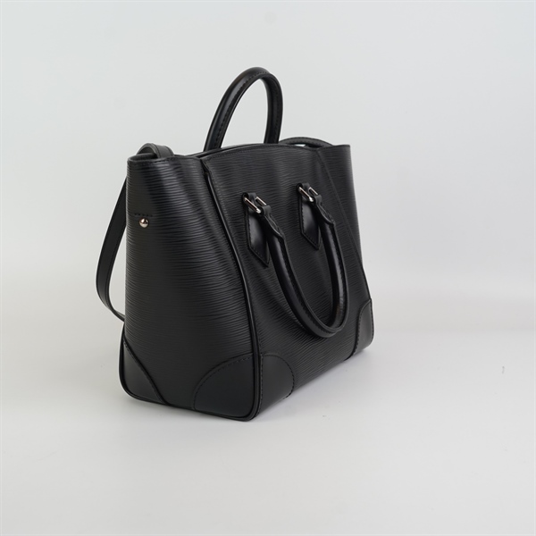 Túi LV Leather Phenix vân đen KG+