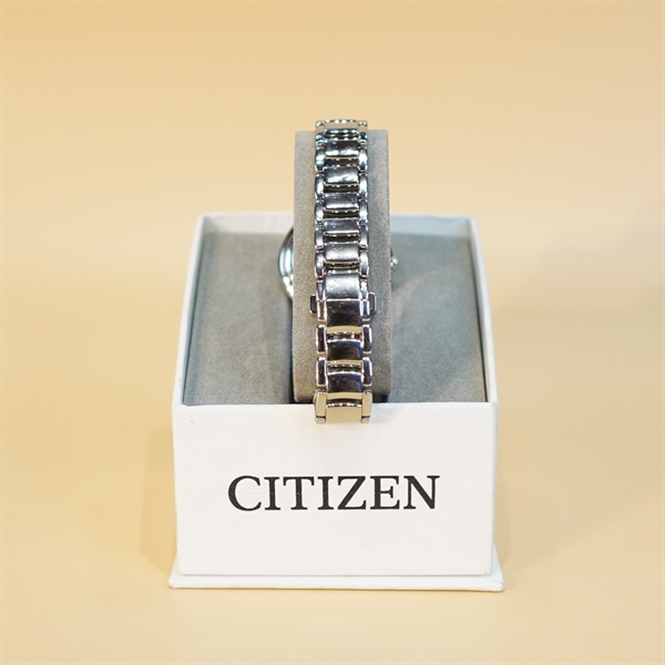 Đồng hồ nữ Citizen mặt tròn KG+