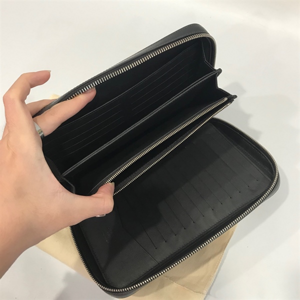 Túi LV cầm tay ô đen +