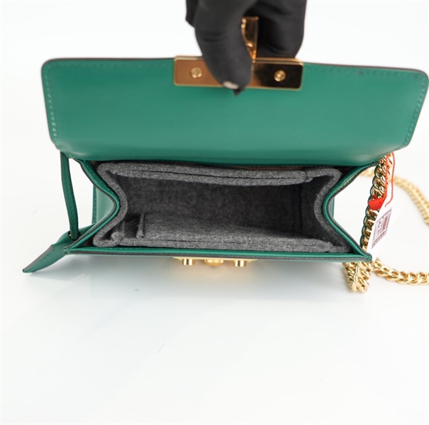 Túi GG hộp màu xanh đinh vàng(lót form) 19cm +