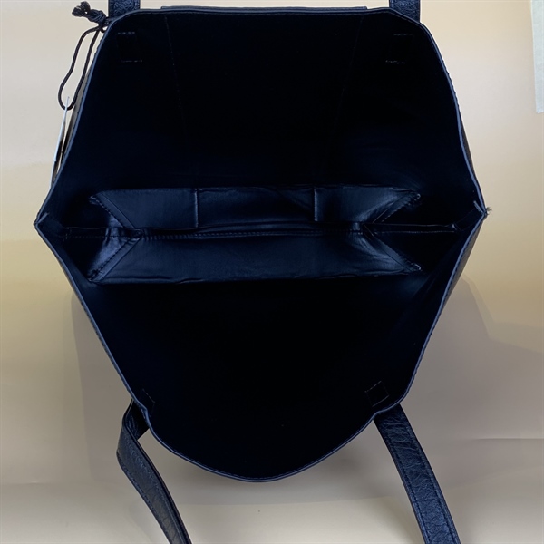 Túi Tote MCM Đen Sọc Vàng Bò KG+