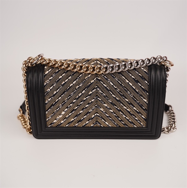 Túi Chanel Boy lấp lánh viền da đen+