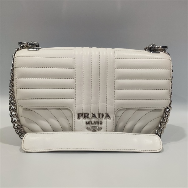 Túi Prada Trắng KG