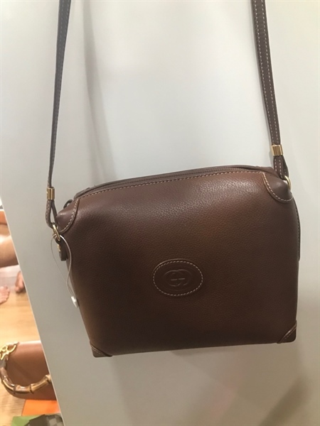 Túi GG đeo chéo màu nâu đậm KG+