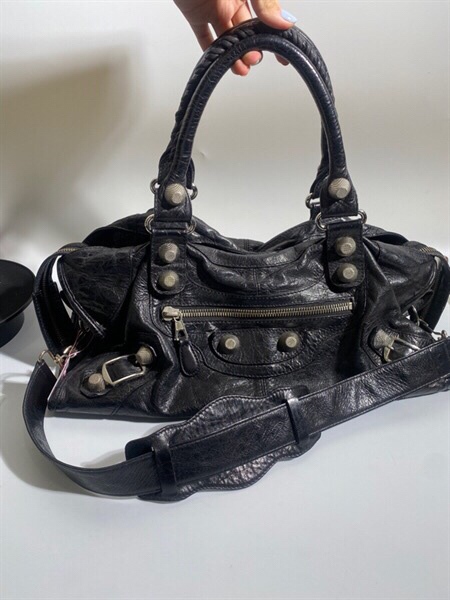 Túi Balenciaga đen KG+