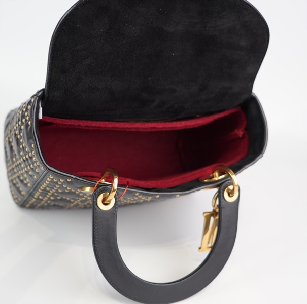 Túi Dior Lady gắn đinh vàng sz 23cm KG+