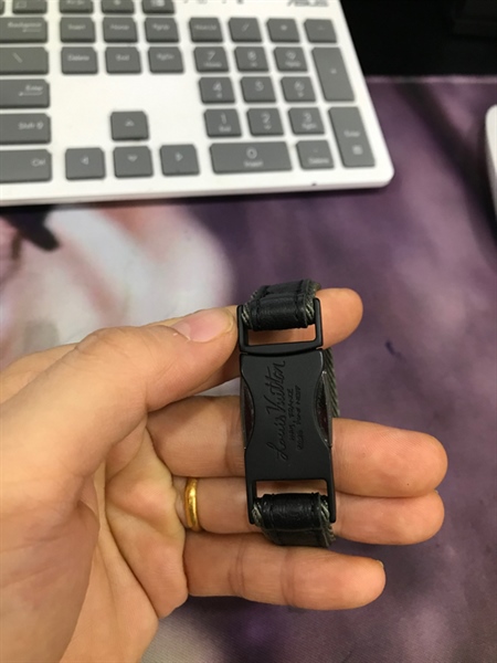 Vòng Tay LV Da Phối Vải Xanh Rêu+