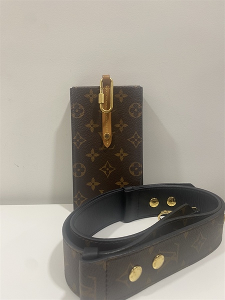 Túi LV Box Phone Case Monogram KG +