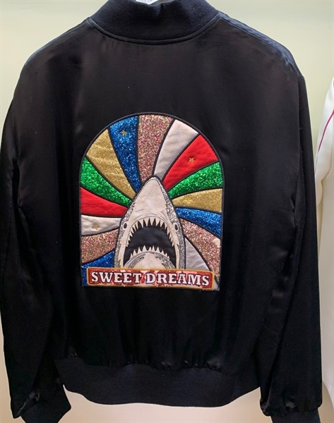 Áo khoác YSL cá mập KG+