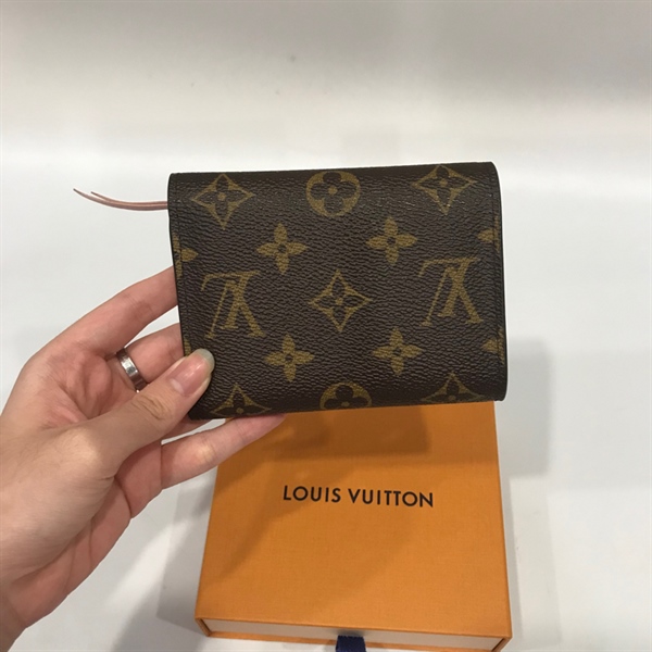 Ví LV ngắn nút bấm +