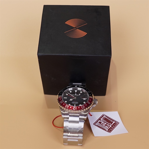 Đồng hồ nam revue Thommen mặt tròn viền đen đỏ KG+