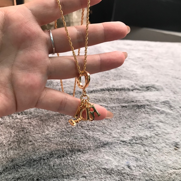 Dây chuyền Dior vàng KG+