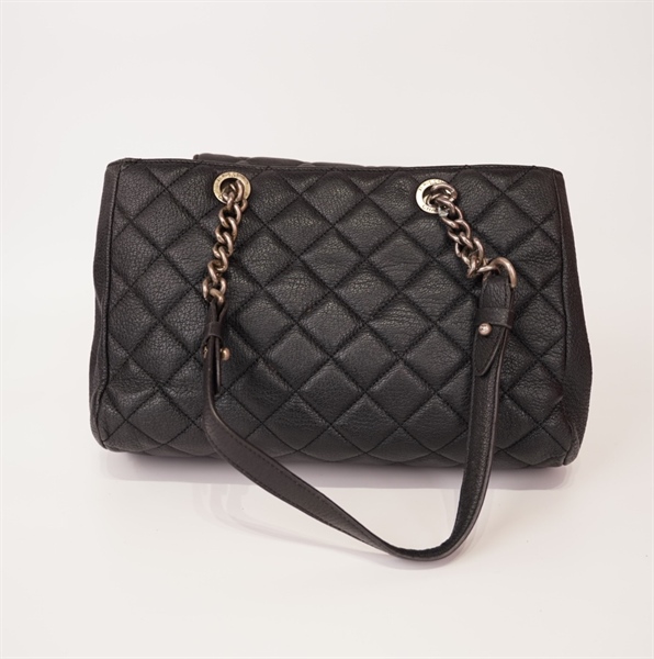 Túi Chanel size 30cm khóa giả cổ ++