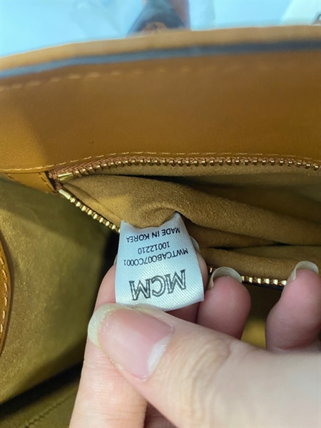 Túi xách MCM vàng KG+