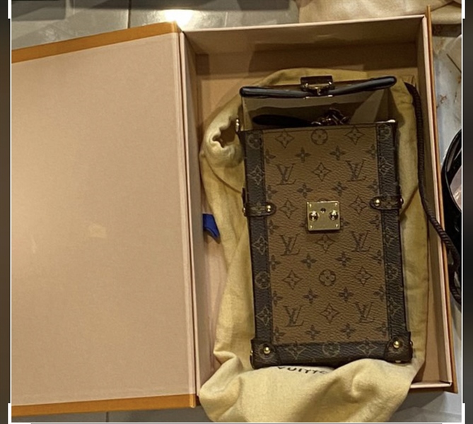 Túi LV phonebag