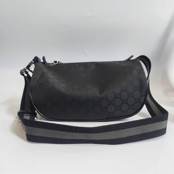 Túi Đeo Chéo Gucci KG