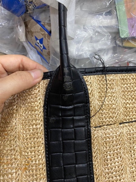 Túi Tote DKNY Cói Kèm Pound KG+