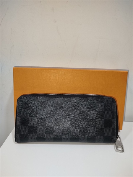 Ví LV Ô Vuông nâu Có Khóa+