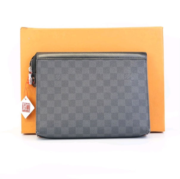 Túi LV in chữ ô vuông đen KG+