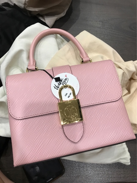 Túi LV hồng ổ khoá KG+