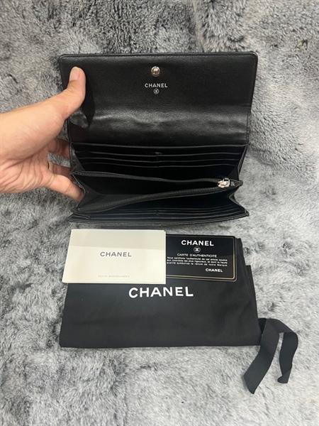 Ví chanel dài đen hình hoa hồng+