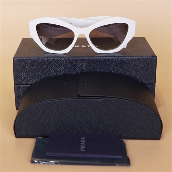 Kính Prada trắng KG+