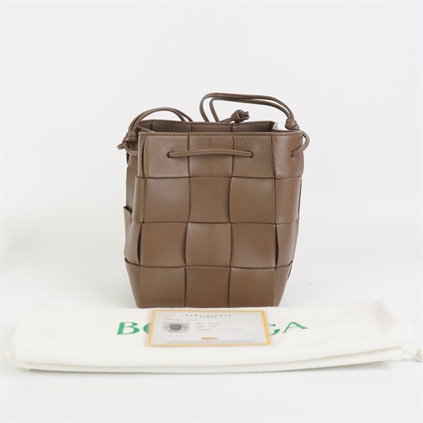 Túi Bottega đan chéo màu nâu KG+