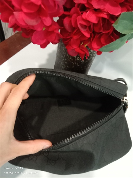 Túi Đeo Chéo GG Đen+