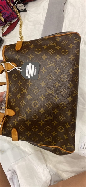 Túi LV
