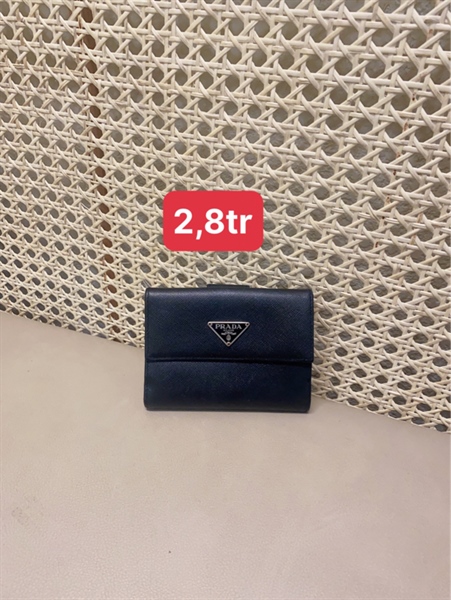 Ví Prada
