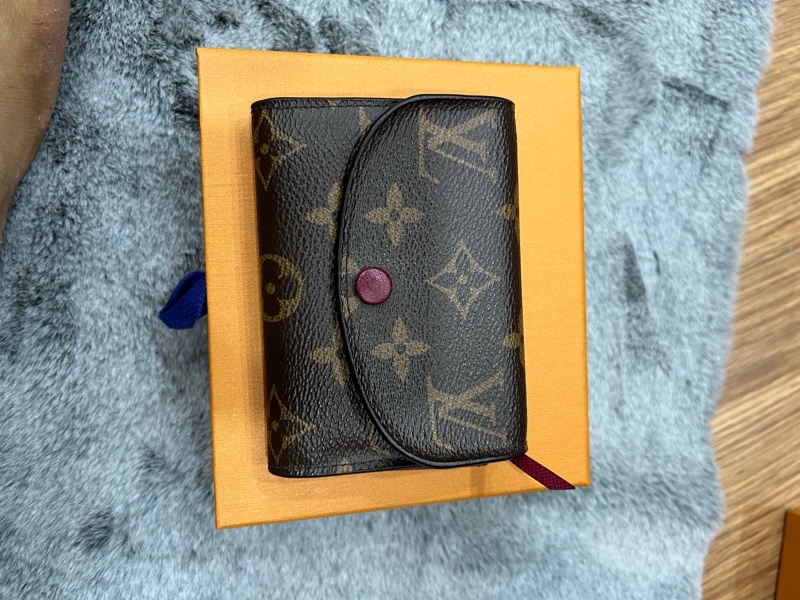 Ví card LV hao nâu viền bo+