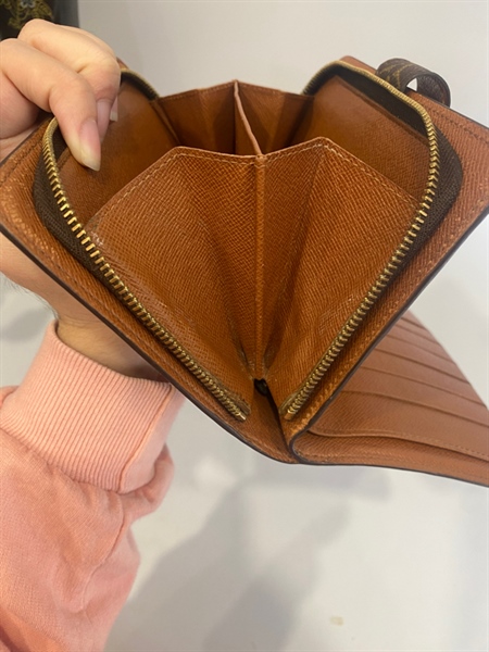 Ví lv đựng passport 2 AK+