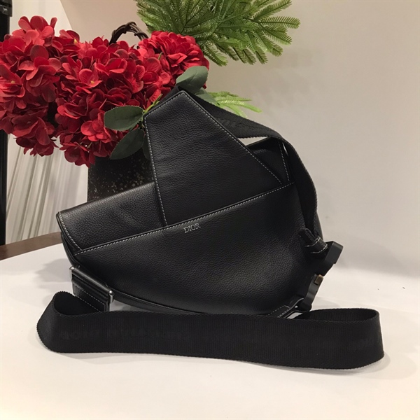 Túi Dior yên ngựa đen KG+