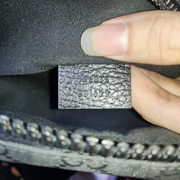 Túi Đeo Chéo Gucci KG