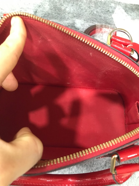 Túi LV Alma đỏ bóng 24cm +
